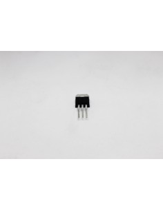 Regulador de tensión L7815CV 2